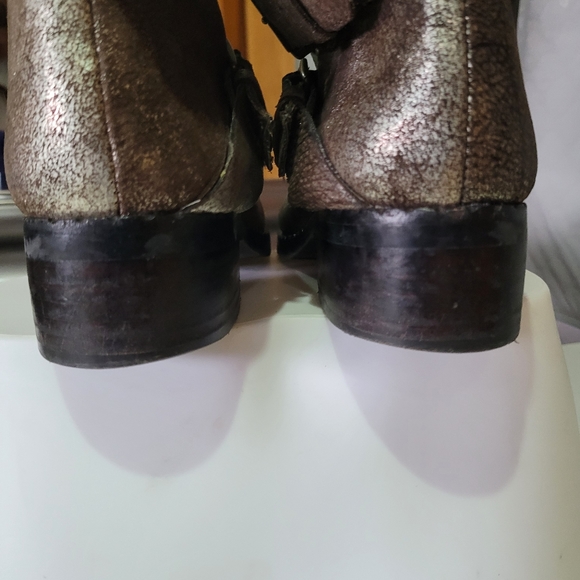 COPY - Leather Ankle Boots - Picture 6 of 7